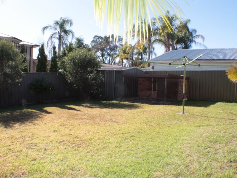 11 Selwyn Place, Cambridge Gardens NSW 2747