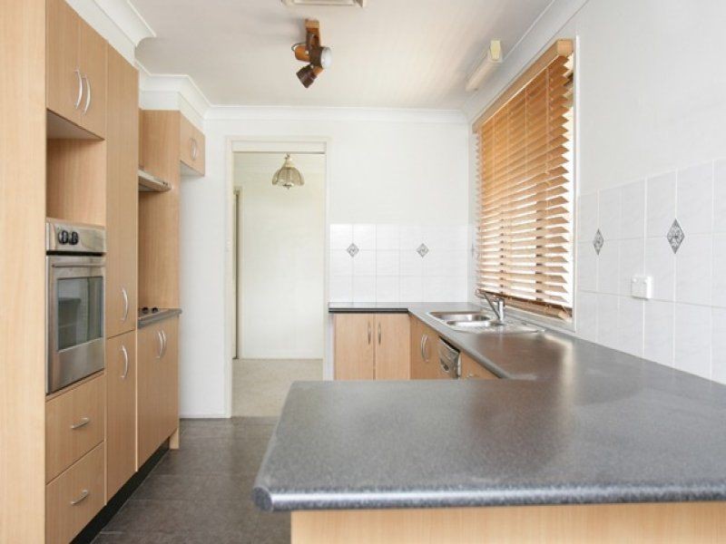 6 Oberon Street, South Penrith NSW 2750