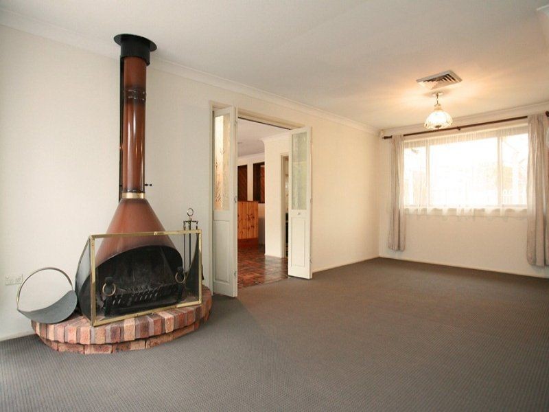 6 Oberon Street, South Penrith NSW 2750