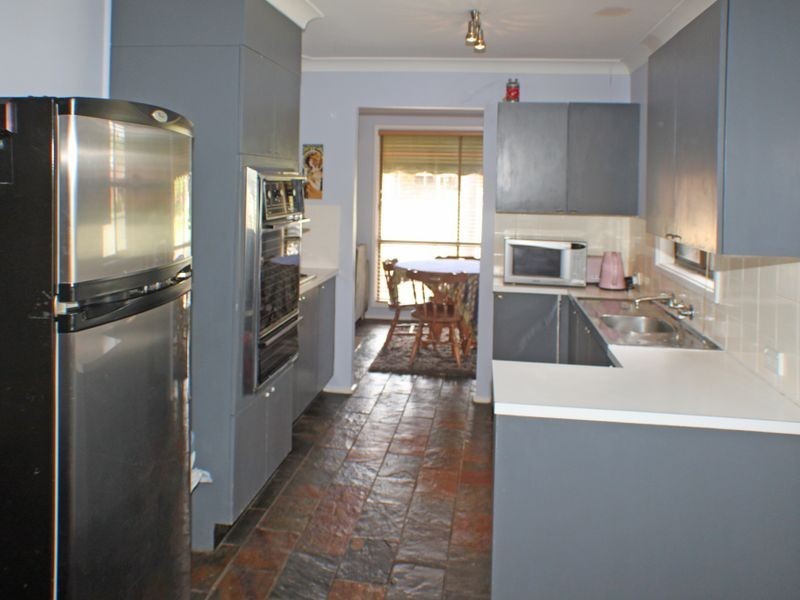 3 Cobbity Ave, Werrington Downs NSW 2747