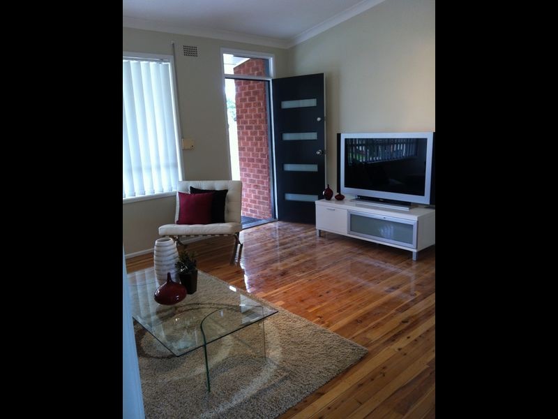 84 Barry Street, Cambridge Park NSW 2747