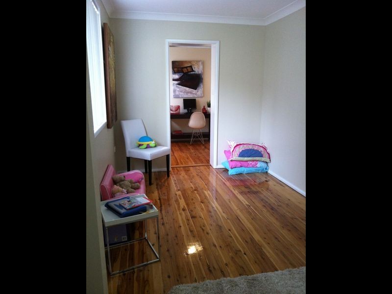 84 Barry Street, Cambridge Park NSW 2747