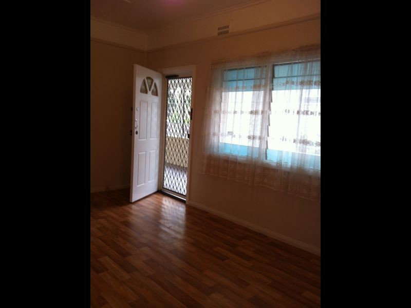 8 Rodgers Street, Kingswood NSW 2747