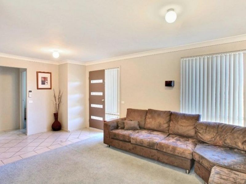 8 Mc Minn Place, Narellan Vale NSW 2567