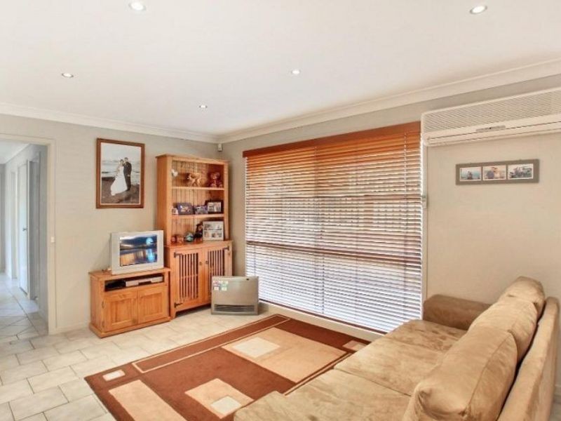 8 Mc Minn Place, Narellan Vale NSW 2567