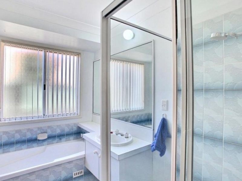 8 Mc Minn Place, Narellan Vale NSW 2567
