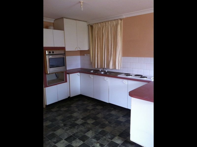 1 Newport Street, Cambridge Park NSW 2747