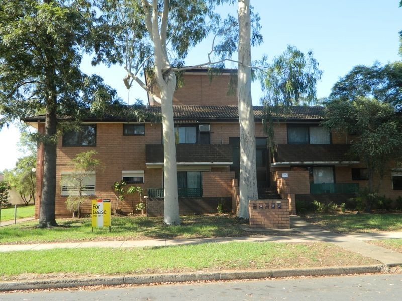 8/77-81 Saddington Street, St Marys NSW 2760