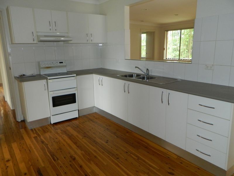 17 Twickenham St, Cambridge Park NSW 2747