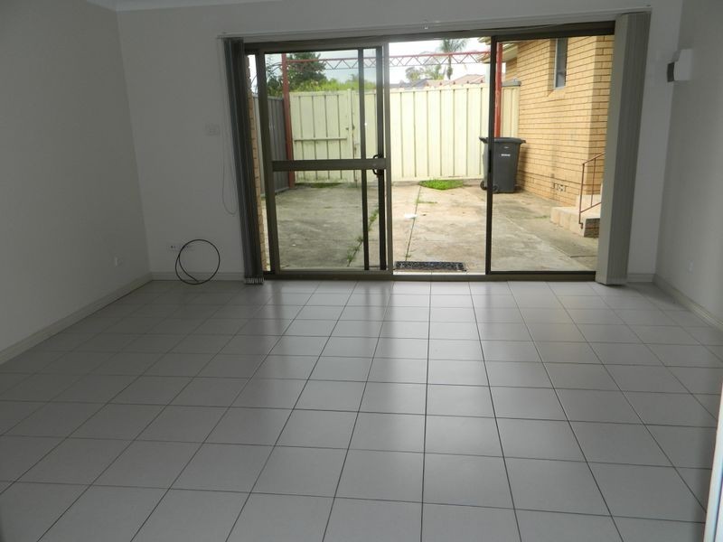 17 Twickenham St, Cambridge Park NSW 2747