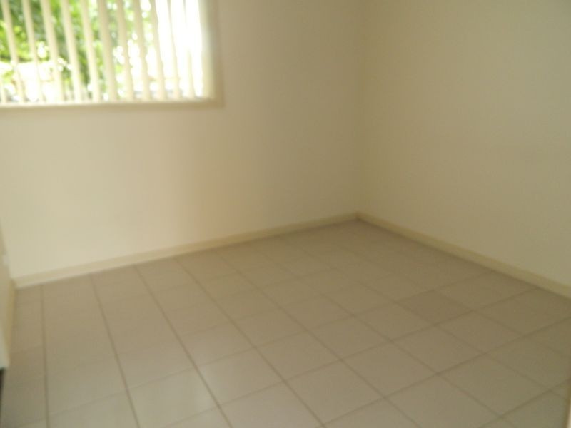 17 Twickenham St, Cambridge Park NSW 2747