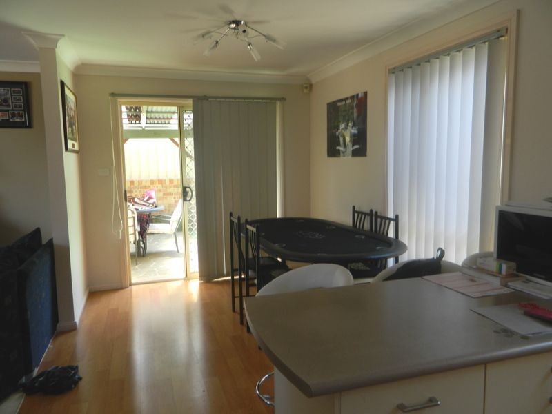 2/103 Bringelly Road, Kingswood NSW 2747