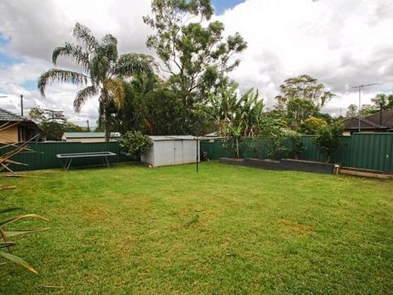 19 Banderra St, South Penrith NSW 2750