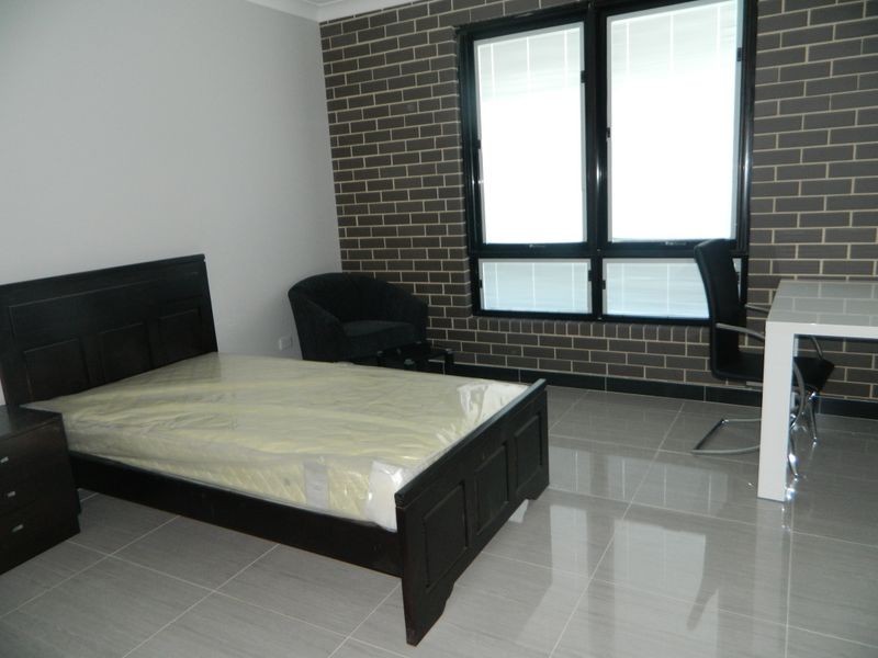 Suite 6/51 Second Avenue, Kingswood NSW 2747