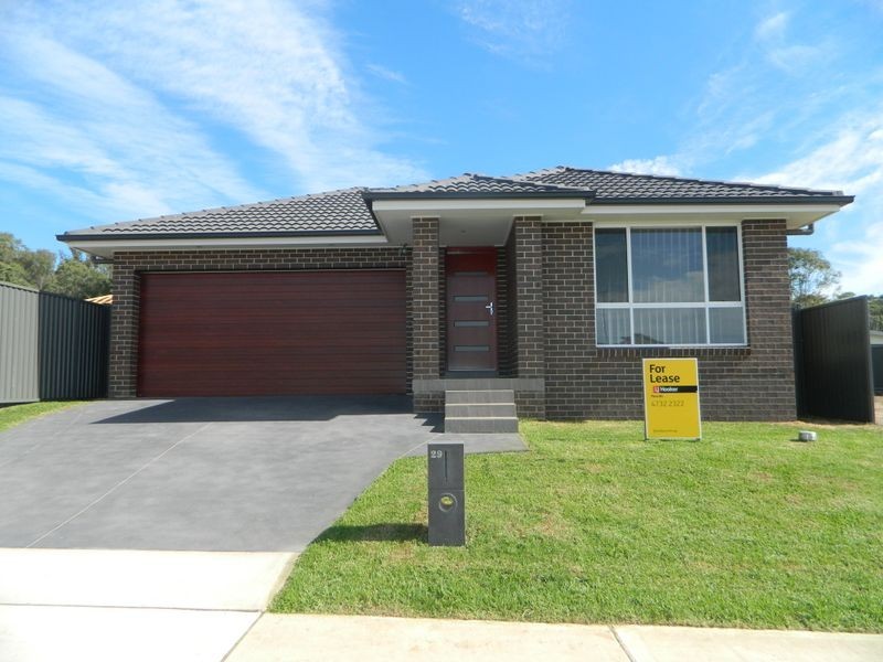 29 Binyang Avenue, Glenmore Park NSW 2745
