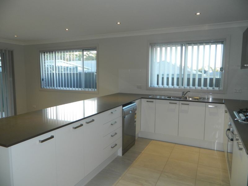 29 Binyang Avenue, Glenmore Park NSW 2745