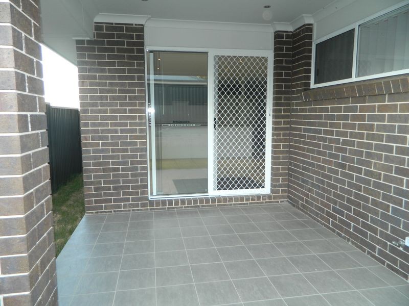 29 Binyang Avenue, Glenmore Park NSW 2745