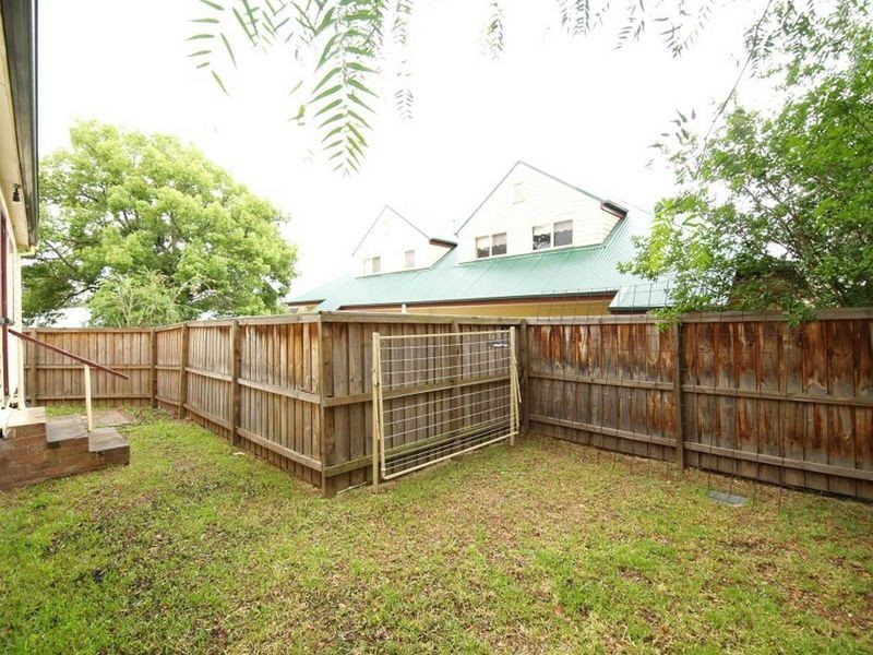 4B Hemming Street, Penrith NSW 2750