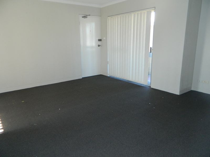 15/17 Santley Crescent, Kingswood NSW 2747