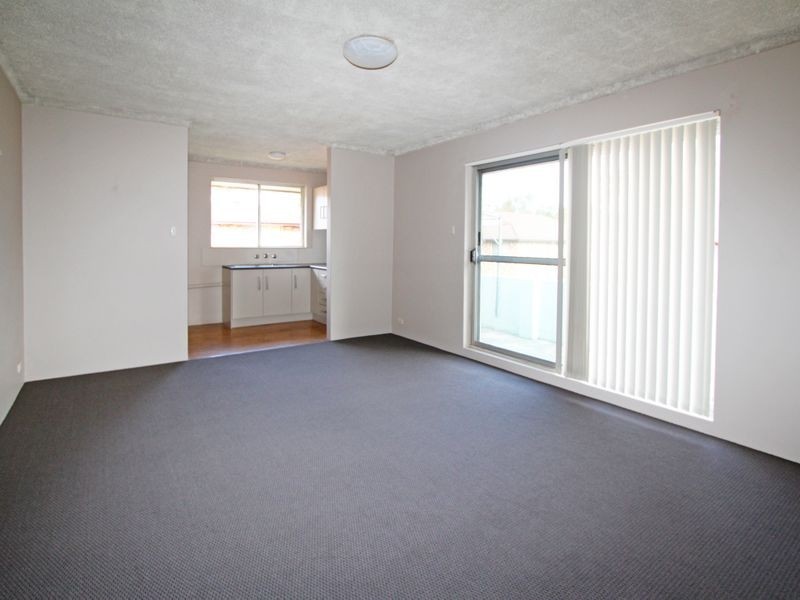 8/16 Thurston Street, Penrith NSW 2750