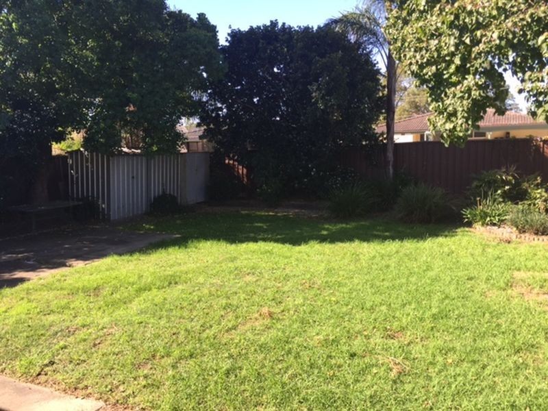 18 York Road, South Penrith NSW 2750