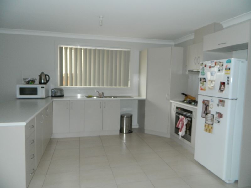 30 Lakeview Drive, Cranebrook NSW 2749