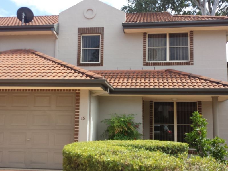 15/380 Glenmore Parkway, Glenmore Park NSW 2745