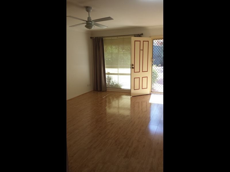 10/2-6 Robert Street, Penrith NSW 2750