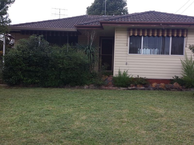 94 Westbank Avenue, Emu Plains NSW 2750