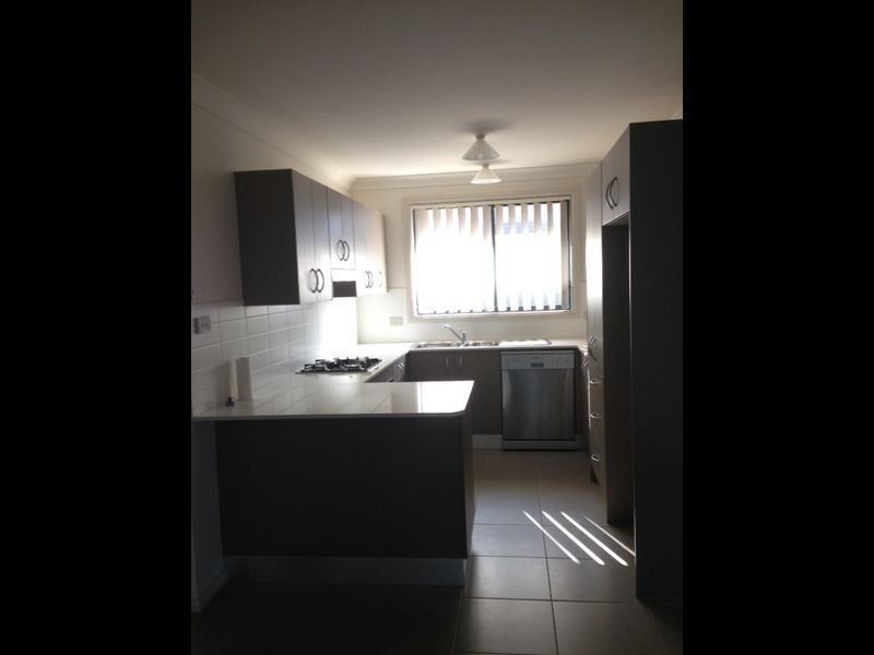 34 Drummond Avenue, Ropes Crossing NSW 2760