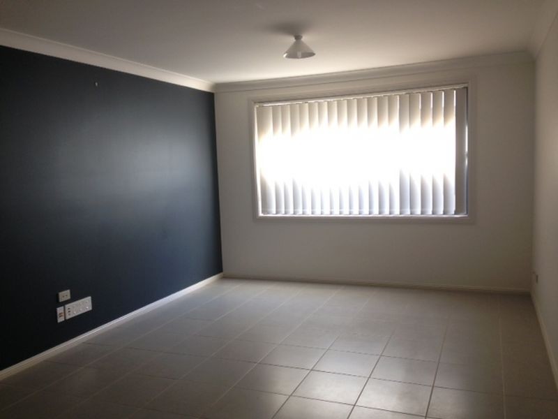 34 Drummond Avenue, Ropes Crossing NSW 2760