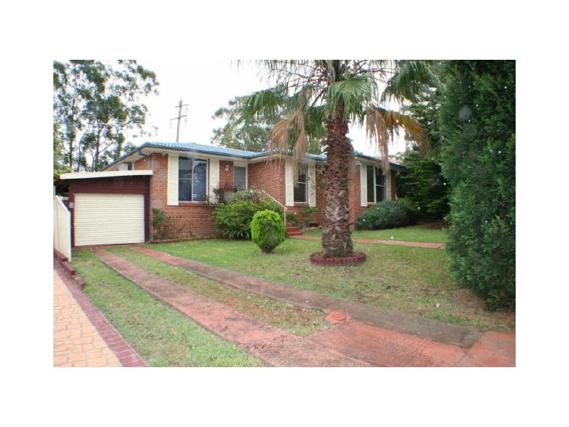 8 Pensax Road, Cranebrook NSW 2749