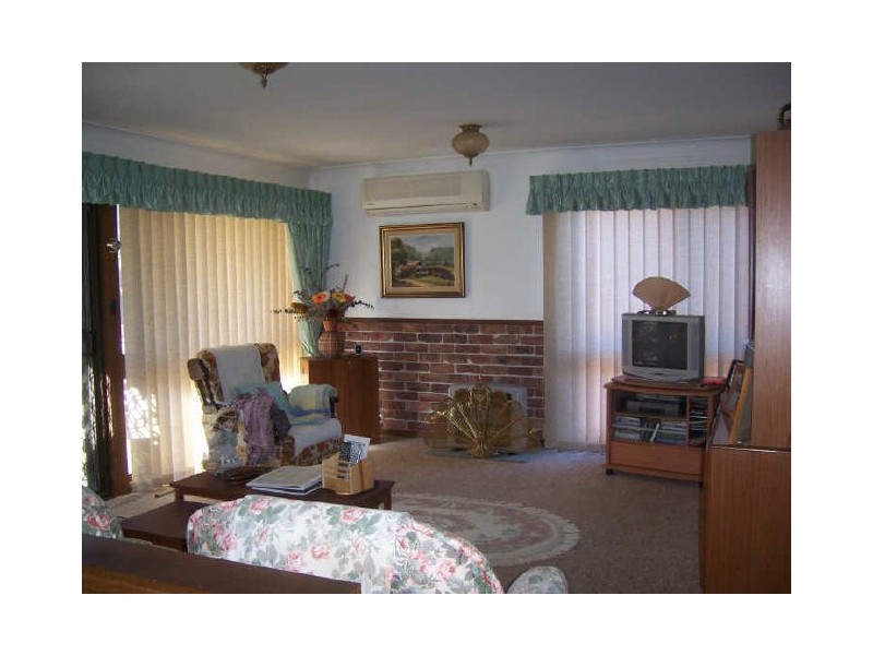 11 Whitbread Dr, Lemon Tree Passage NSW 2319