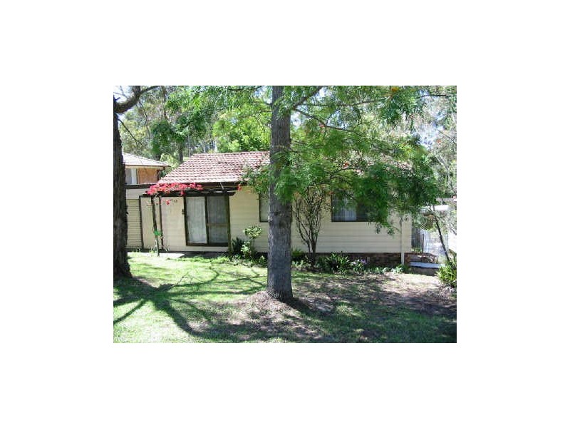 15 Johnson Parade, Lemon Tree Passage NSW 2319
