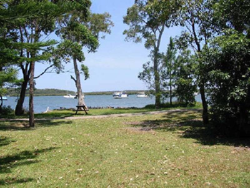 6 Rose Street, Lemon Tree Passage NSW 2319