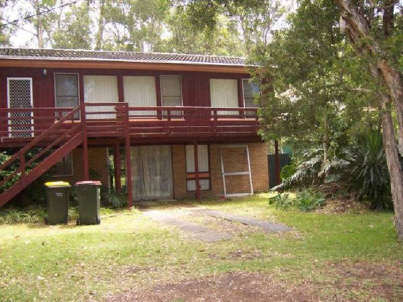41 Francis Avenue, Lemon Tree Passage NSW 2319