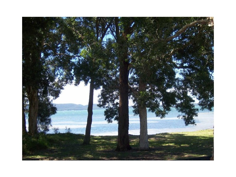 62 Peace Parade, Tanilba Bay NSW 2319