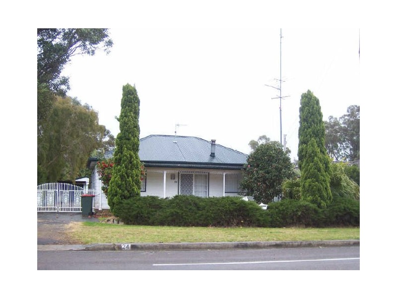 24 Meredith Avenue, Lemon Tree Passage NSW 2319