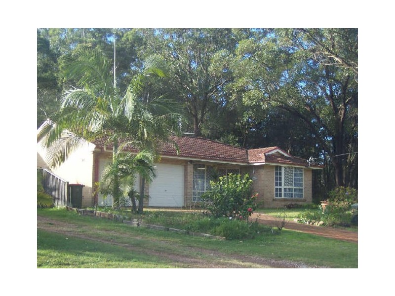 17 Rose Street, Lemon Tree Passage NSW 2319