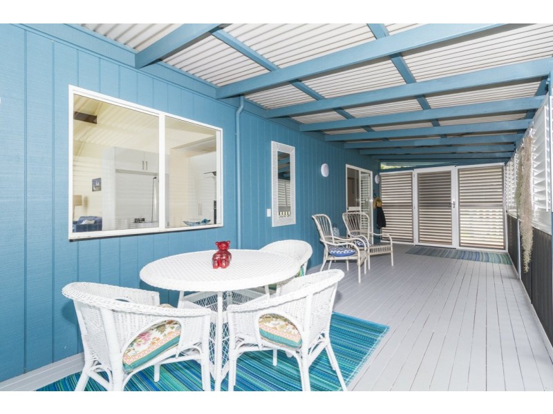 14 Emily Crescent, Macleay Island QLD 4184