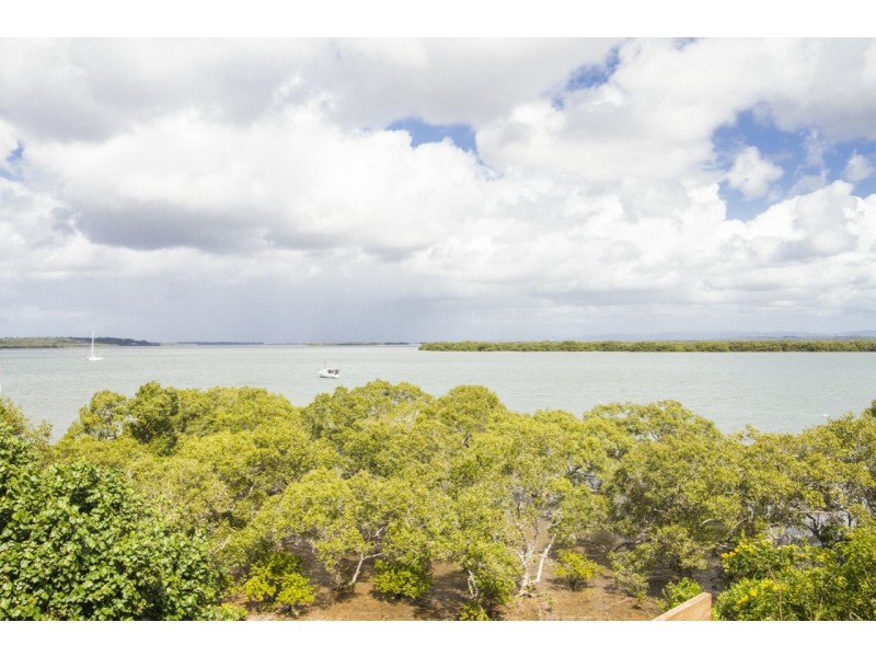 14 Emily Crescent, Macleay Island QLD 4184