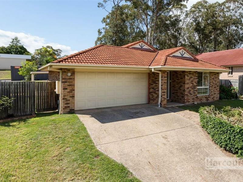 12 Lime Street, Redland Bay QLD 4165