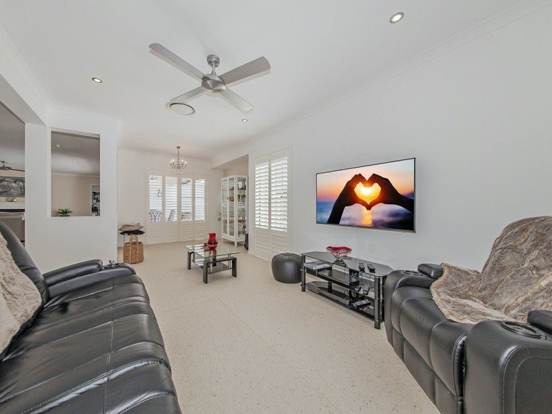 6 Acer Place, Redland Bay QLD 4165