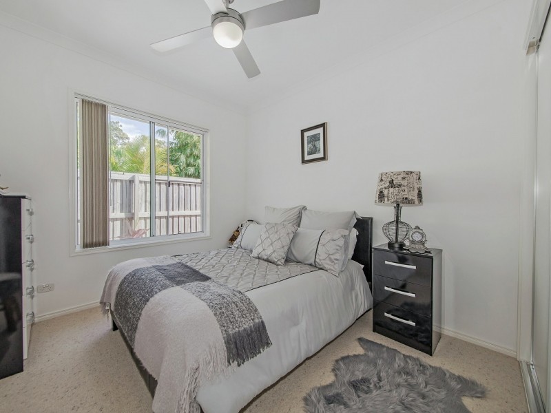 6 Acer Place, Redland Bay QLD 4165