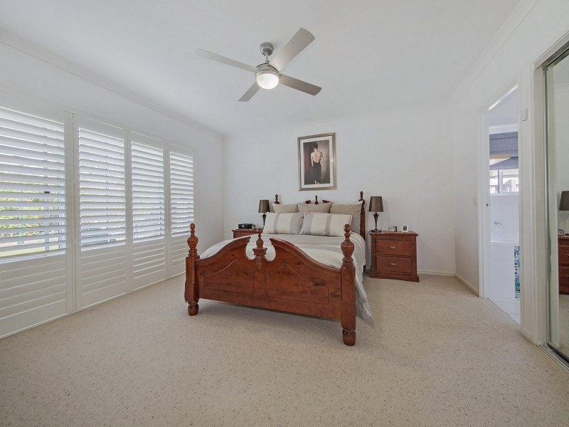 6 Acer Place, Redland Bay QLD 4165