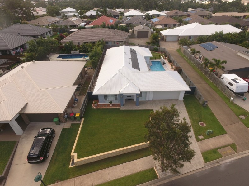 6 Acer Place, Redland Bay QLD 4165