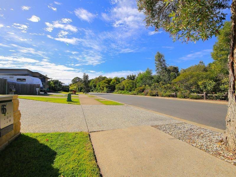 6 Acer Place, Redland Bay QLD 4165
