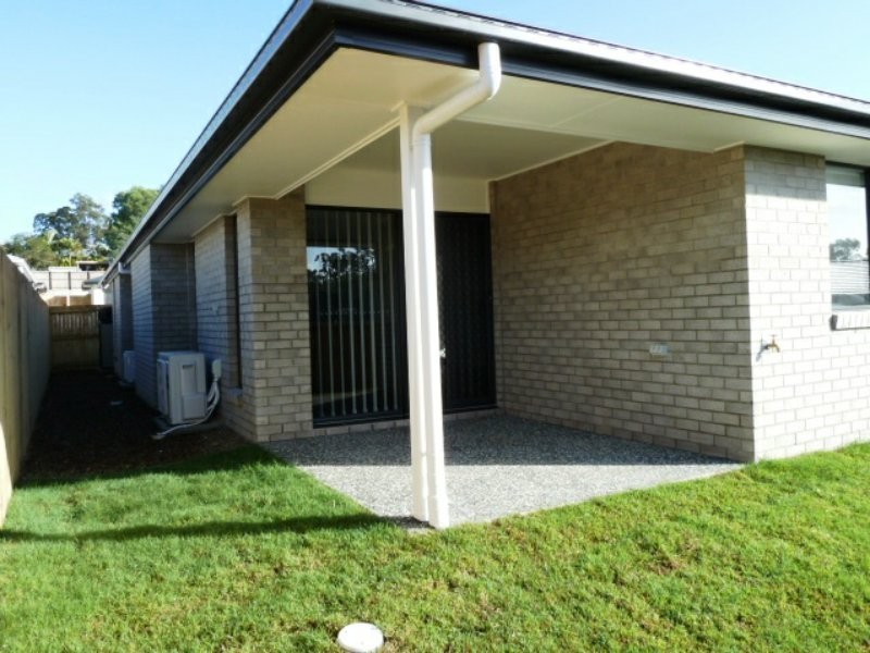 4 Treeline Place, Redland Bay QLD 4165