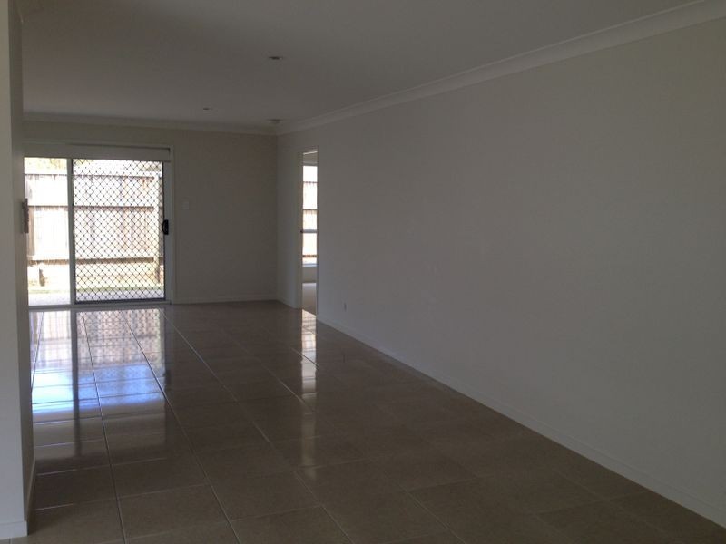 9 MAUD STREET, Bannockburn QLD 4207