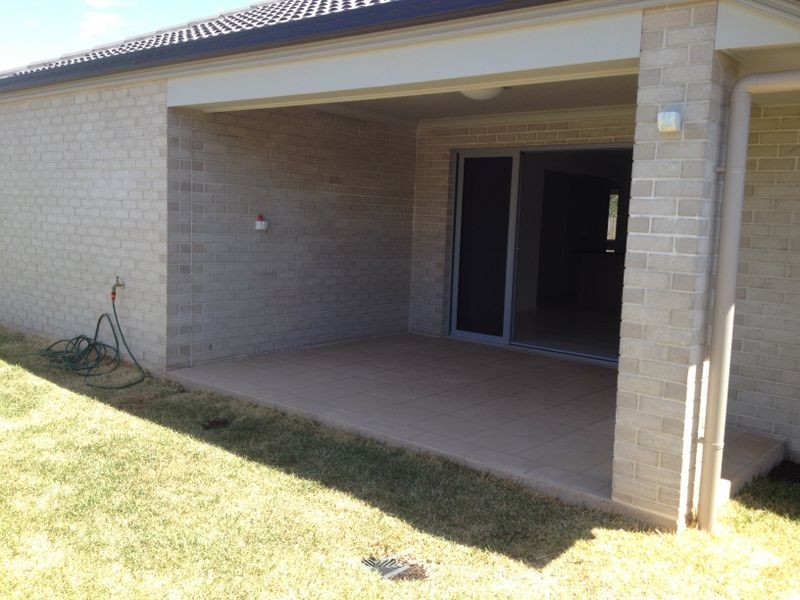 27A PINE TERRACE, Redland Bay QLD 4165